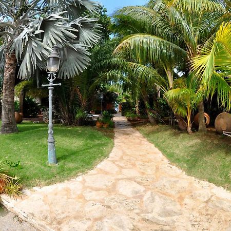 Sun Reef Village On Sea Willemstad Esterno foto